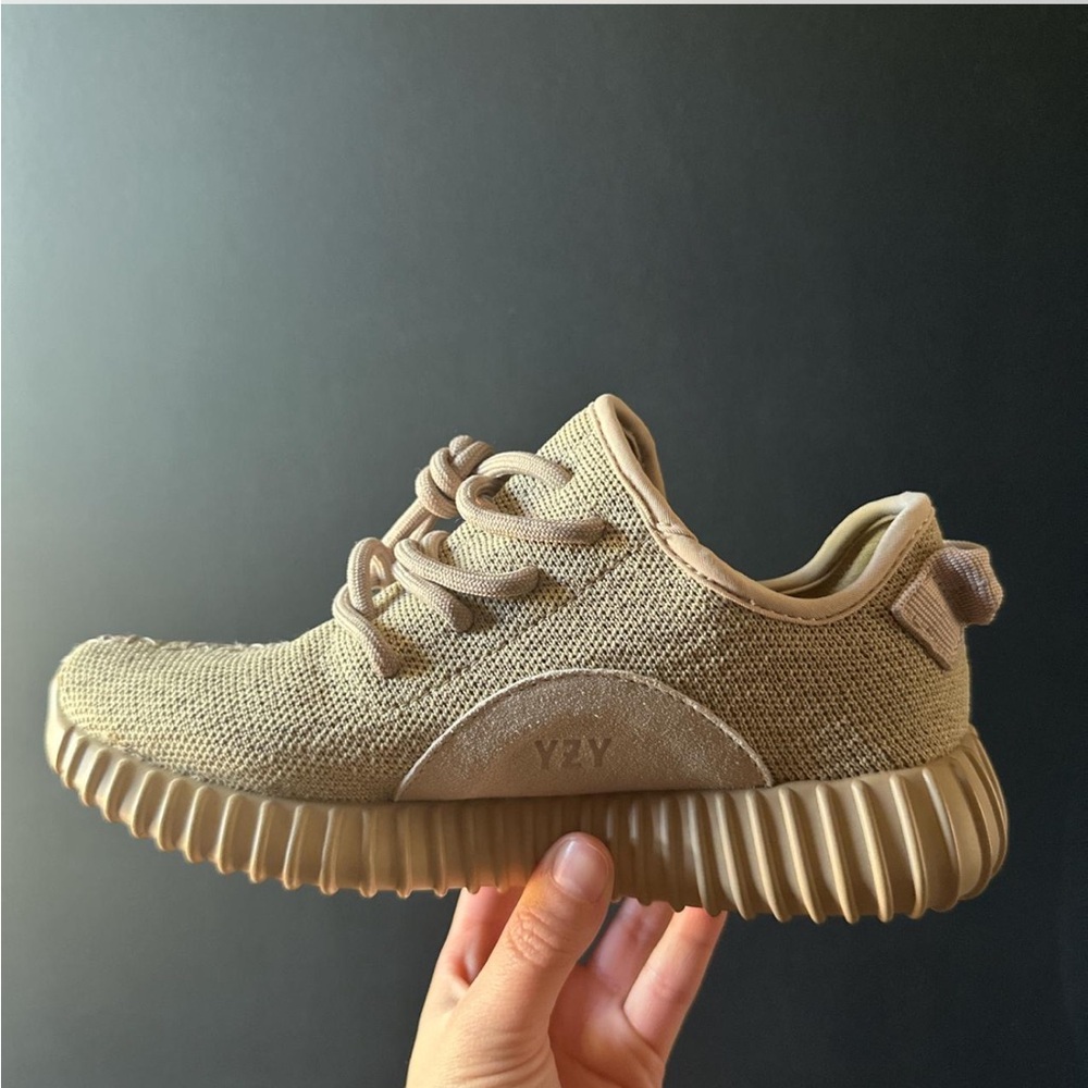 Oxford tan yeezy